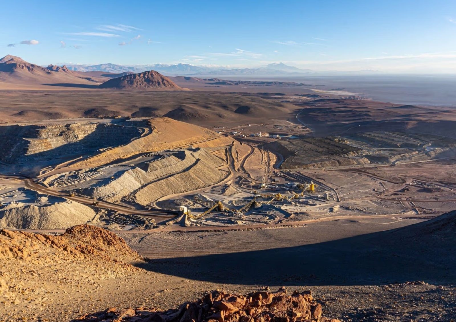 Lindero destinó USD 106 millones a compras nacionales y refuerza el impacto económico de la minería en Salta