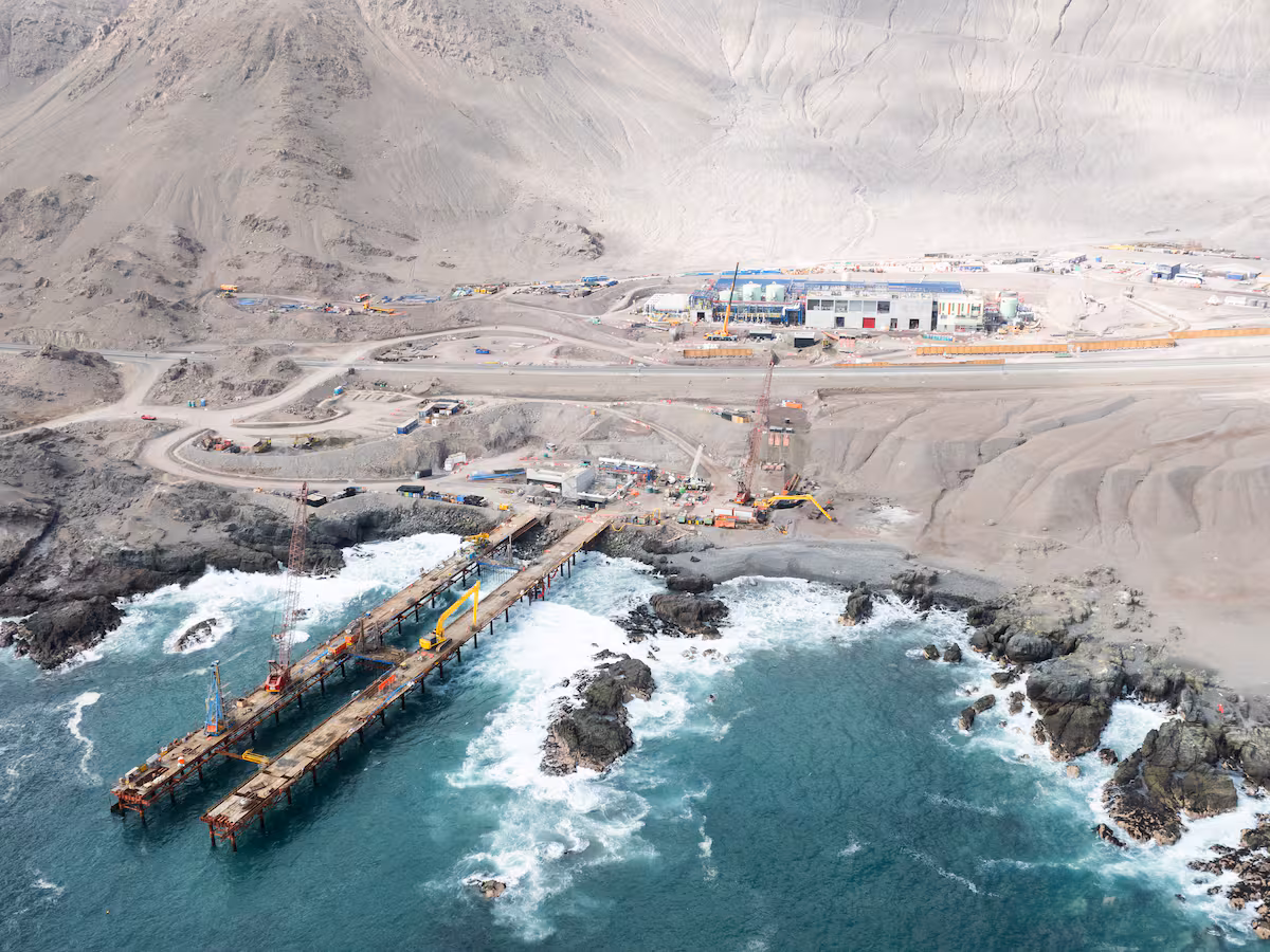 Del Pacífico a la cordillera: Techint llevó agua desalinizada a una mina de Codelco y marca una tendencia para el cobre argentino