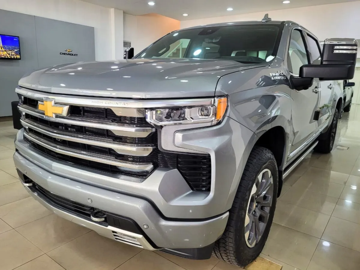 Camioneta Chevrolet Silverado High Country